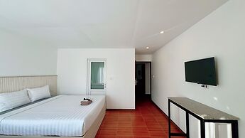 Paradise Hostel