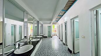 Paradise Hostel