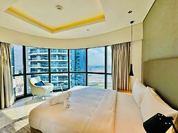 Venduras Cozy 3BR at Damac Tower