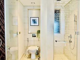 Venduras Cozy 3BR at Damac Tower