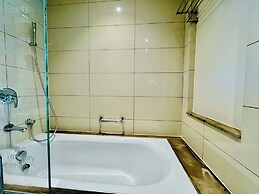 Venduras Cozy 3BR at Damac Tower