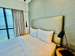 Venduras Cozy 3BR at Damac Tower