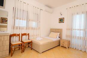 Hill Suites