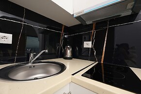 Hill Suites