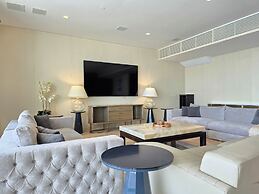 Venduras 4BR Luxe Penthouse Private Pool