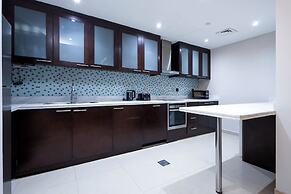 Stylish 2BR Business Bay Pool Access
