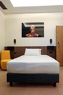 Best Western Hotel Revolution