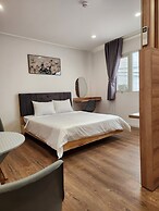 Sundale Dalat Apartment