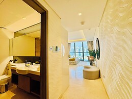 Venduras Chic Studio Sterling