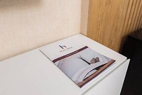 Host Prime Boutique Hotel 13