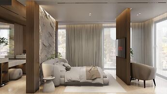 Monarc Hotel