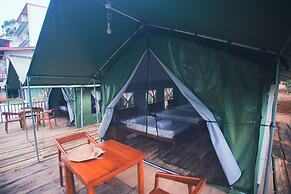 Radiance Ella Urban Camping