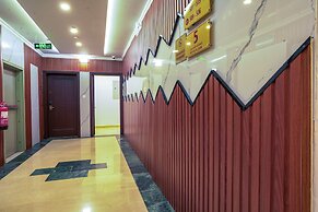 MG Crown Hotel 1