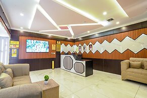 MG Crown Hotel 1