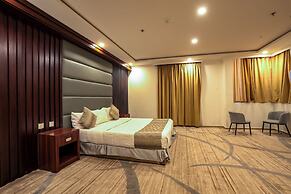MG Crown Hotel 1