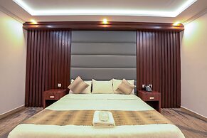 MG Crown Hotel 1