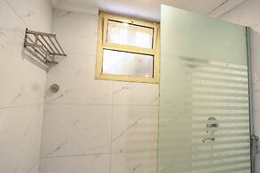 MG Crown Hotel 1