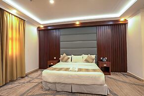 MG Crown Hotel 1