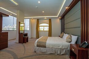 MG Crown Hotel 1