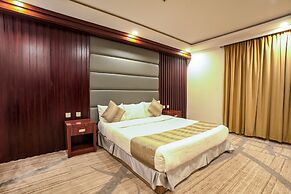 MG Crown Hotel 1