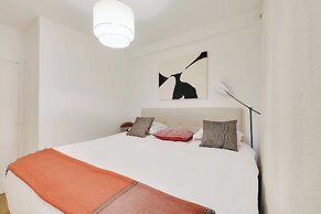 Beautiful Apartment 2br/6p - Eiffel Tower