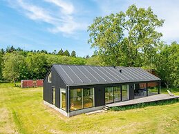 5 Star Holiday Home in Engesvang