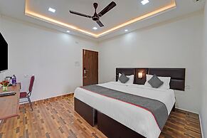 Townhouse Arulmigu Devi Temple Chennai
