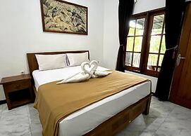 Adhya Guest House