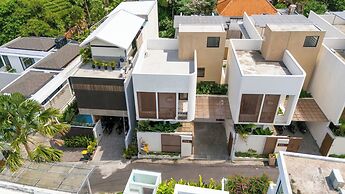 Villa Thre by Pertama Stay