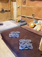 Amornkeeree Khao Sok Camping