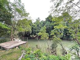 Amornkeeree Khao Sok Camping