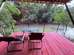 Amornkeeree Khao Sok Camping