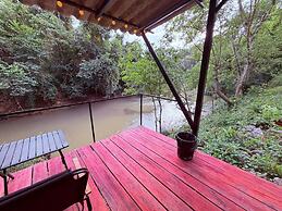 Amornkeeree Khao Sok Camping
