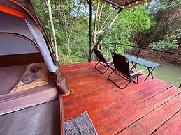 Amornkeeree Khao Sok Camping