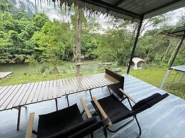 Amornkeeree Khao Sok Camping