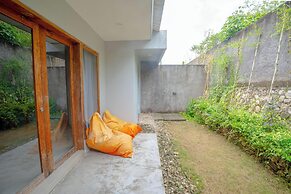 Kayu Jati Cottages