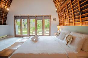 Kayu Jati Cottages