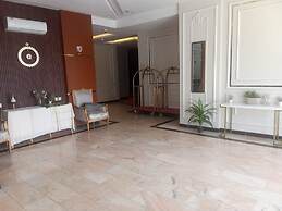 Ivana Hotel Suites