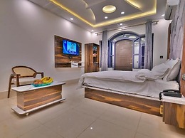 Hotel Aura Inn