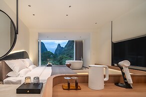 Karst Scenic Hotel