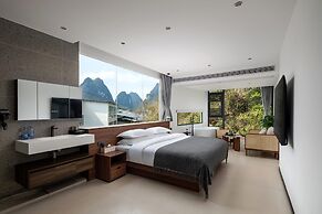 Karst Scenic Hotel