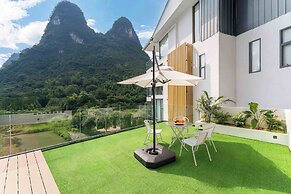 Karst Scenic Hotel