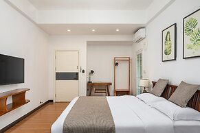Karst Scenic Hotel