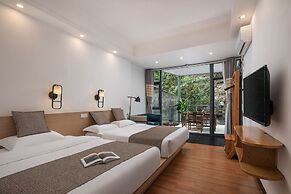 Karst Scenic Hotel