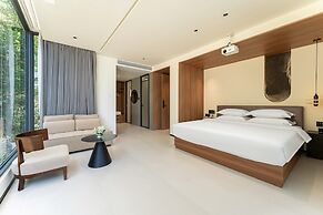 Karst Scenic Hotel
