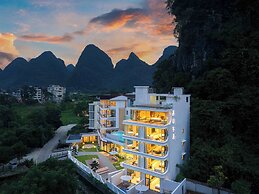 Karst Scenic Hotel