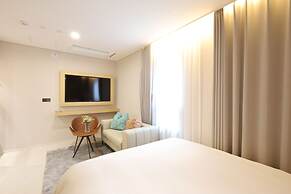 Busan Seomyeon Nestly Hotel