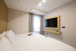 Busan Seomyeon Nestly Hotel