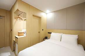 Busan Seomyeon Nestly Hotel