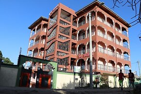 Latahzan guest house